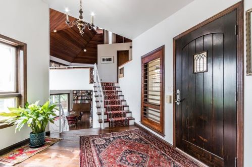 1922 Cypress Point Cv, Austin TX  78746-7118 exterior