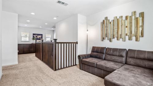 5283 Gramercy Cir, Fairfield CA  94533-6680 exterior