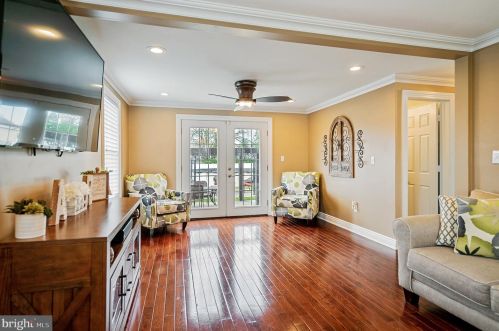 1716 Mcgalliard Ave, Trenton NJ  08610-3241 exterior