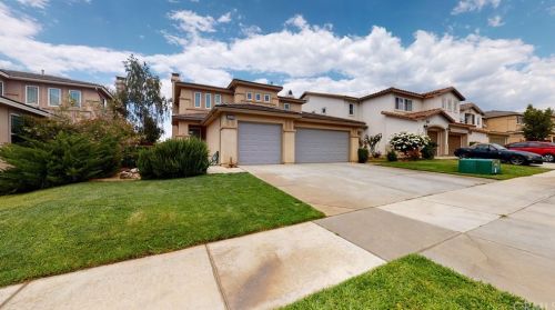 36528 Torrey Pines Dr, Beaumont, CA 92223-8017