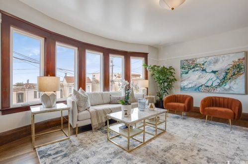 2222 18th Ave, San Francisco, CA 94116-1829