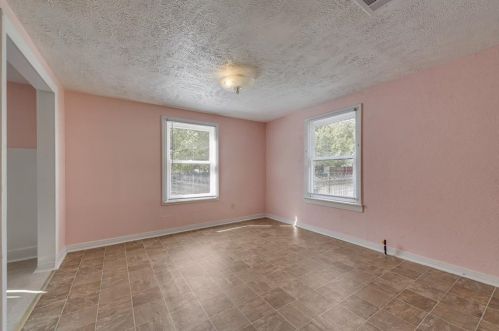 3920 4th St, Fort Worth TX  76107-2016 exterior