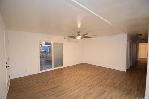 87288 Hookele St, Nanakuli, HI 96792-3335