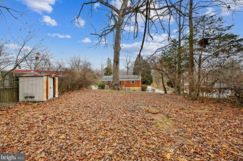 10612 Tenbrook Dr, Silver Spring MD 20901-1030 exterior