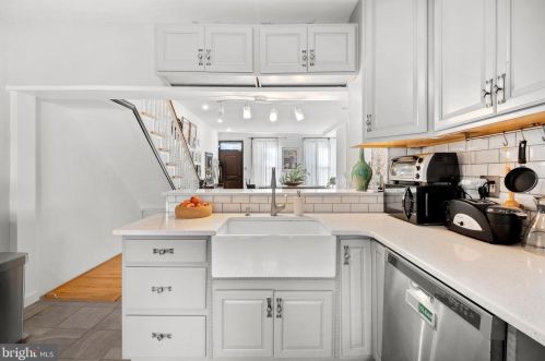 1325 Berks St, Philadelphia PA 19131-3215 exterior