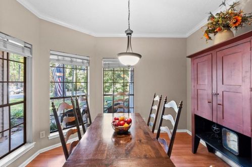 206 Deep Dl Ln, Conroe TX  77304-7208 exterior