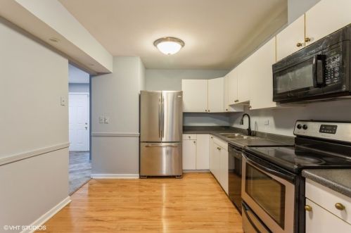 246 Monroe Rd, Lemont IL  60440-2067 exterior