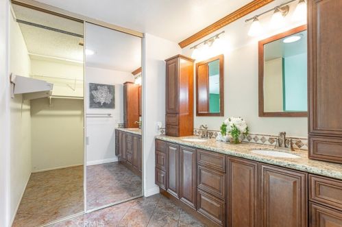 6032 Silverspur Trl, Anaheim CA  92807-4717 exterior