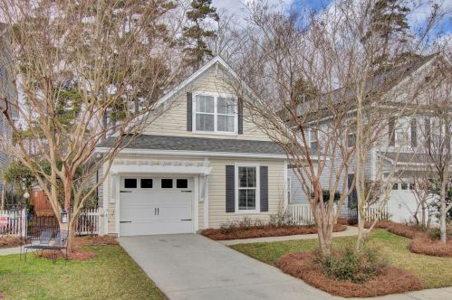 384 Chemistry Cir, Ladson, SC 29456-5261