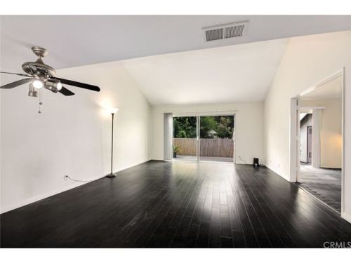 6661 Caro St, Paramount, CA 90723-4756