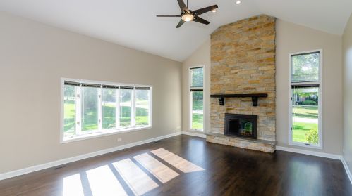 8749 Aintree Ln, Willowbrook IL  60527-8391 exterior