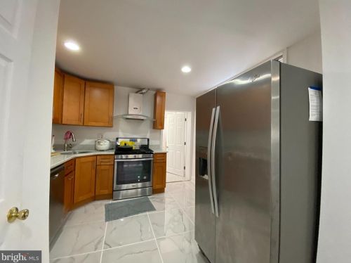 2736 16 St, Philadelphia PA  19145-4918 exterior