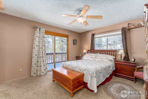 890 Fish Creek Rd, Estes Park CO 80517-5462 exterior