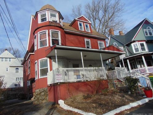 58 Kellogg St, Waterbury, CT 06710-2152