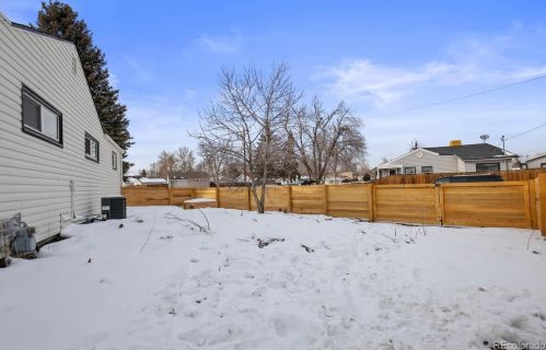 2600 Knox Ct, Denver CO  80219-5841 exterior