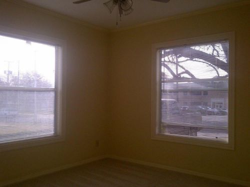 2733 Yucca Ave, Fort Worth TX  76111-2533 exterior