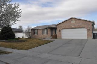9680 Garden Grove Ln, Riverton UT  84095-3299 exterior