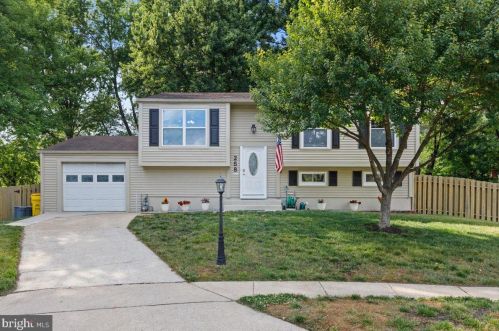 258 Catalina Cir, Severna Park, MD 21146-1341