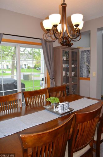 1888 Bluestem Ln, Saint Paul MN  55126-5018 exterior