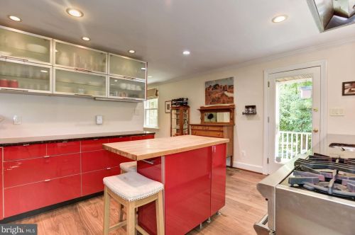 200 Franklin Ave, Silver Spring MD 20901-3444 exterior