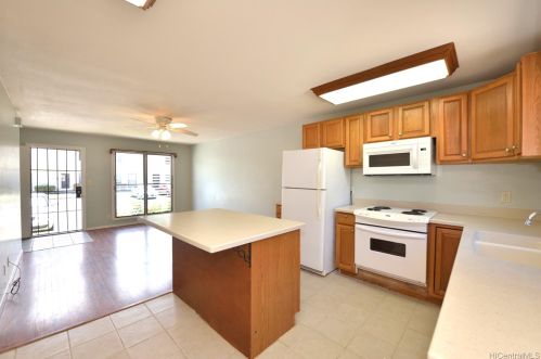 47-342B Hui Iwa St, Kaneohe, HI 96744