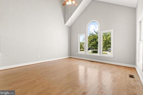 2229 Cherry Leaf Ln, Silver Spring MD 20906-5733 exterior