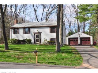 9 Maplewood Rd, Farmington, CT 06032-1125