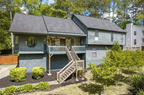 1453 Alison Jane Ln, Kennesaw, GA 30144-1719