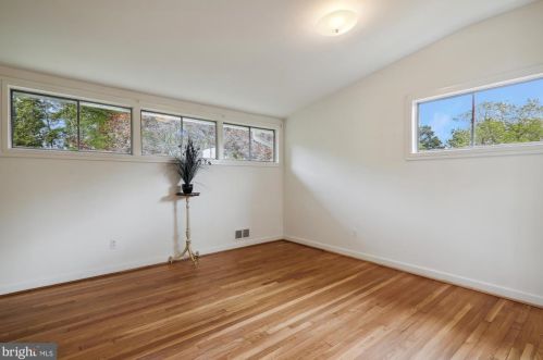 2205 Richland Pl, Silver Spring MD 20910-2331 exterior