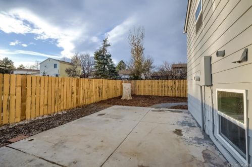 4883 Quintero Cir, Denver CO  80015-1835 exterior