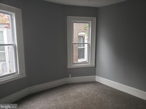 4816 10th St, Philadelphia PA  19141-3930 exterior