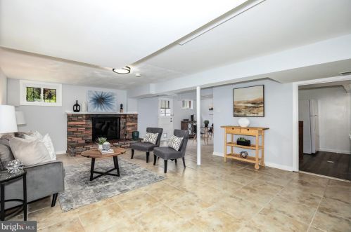 3703 Everton St, Silver Spring MD 20906-4345 exterior