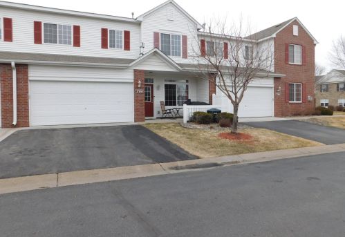 17188 Polk St, Otsego, MN 55330-2285