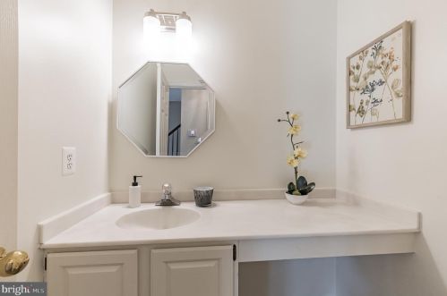 1929 Morningmist Dr, Silver Spring MD exterior