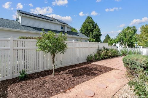 17042 Wyoming Dr, Denver CO 80017-5296 exterior