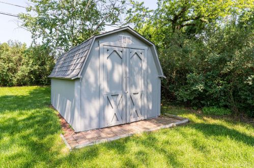 452 Aztec Dr, Carol Stream IL  60188-1586 exterior