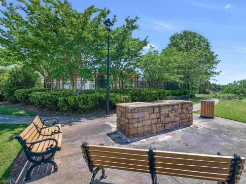 245 Amal Dr, Atlanta GA  30315-4817 exterior