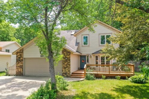 15731 Hannover Path, Saint Paul, MN 55124-5154