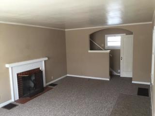 6602 College Ave, Indianapolis IN  46220-1623 exterior