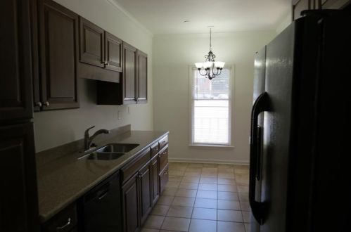 4005 Elm St, Atlanta GA  30341-1652 exterior