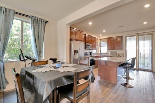 5715 Freestone Dr, Arboga CA  95901-8701 exterior