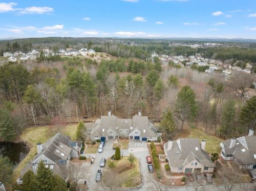 39 Green Heron Ln, Nashua, NH 03062-2239