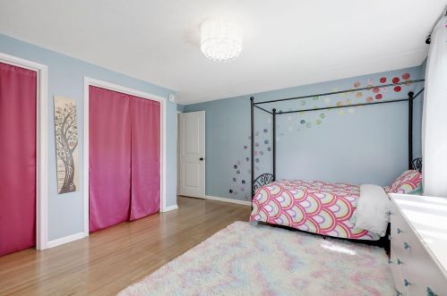 176 Cimarron Rd, Saint Paul MN  55124-9723 exterior