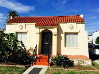 1317 56th St, Los Angeles CA  90011-4832 exterior