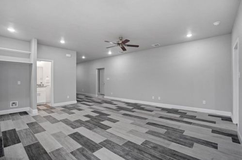 9513 Santa Monica Dr, Fort Worth TX  76116-5926 exterior