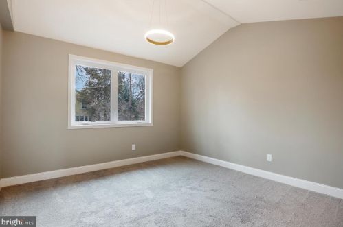 900 Prospect St, Silver Spring MD  20912-6875 exterior