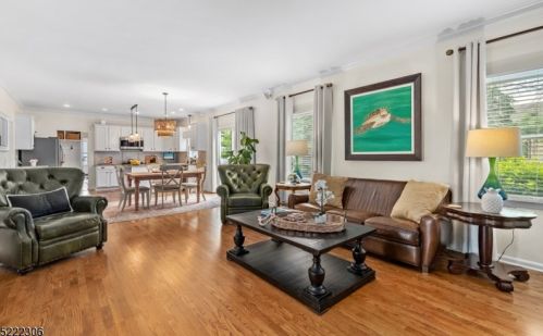 4 Morgan Ct, Dover NJ  07869-1445 exterior