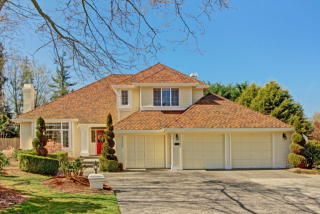 6216 Bayview Dr, Mukilteo, WA 98275-5568