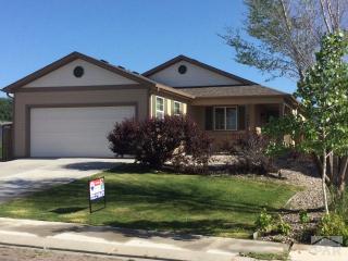 3033 Candice Ln, Pueblo, CO 81003-3863