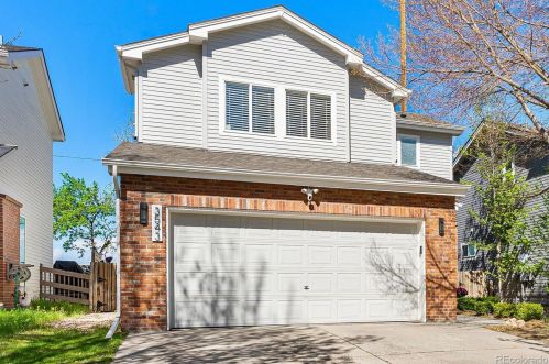 3543 Dexter St, Denver, CO 80207-1000